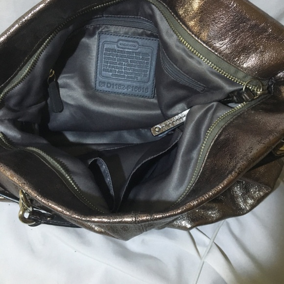 Pre owned Bag Large Coach leather very good condition soft leather - Picture 2 of 3